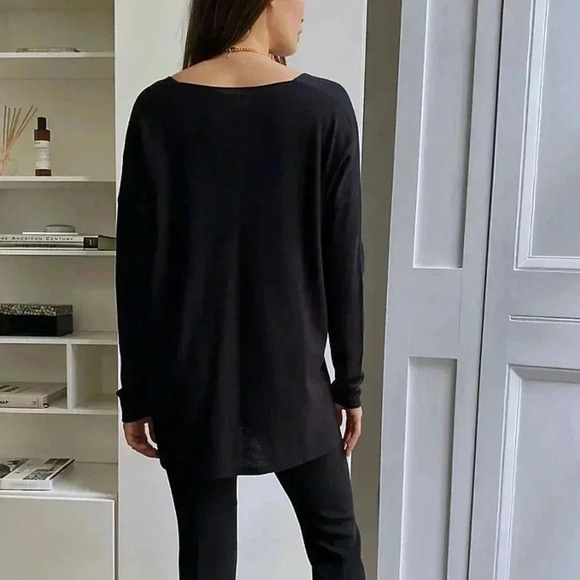 [L]Babaton  LS Tan V Neck Pullover Sweater viscose Blend - Picture 3 of 9